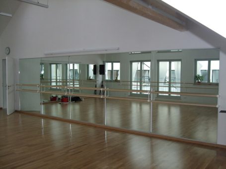 Glaserei Zacher Spiegelwand Ballett