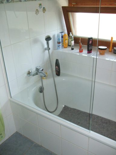 Glaserei Zacher Glas Badewanne