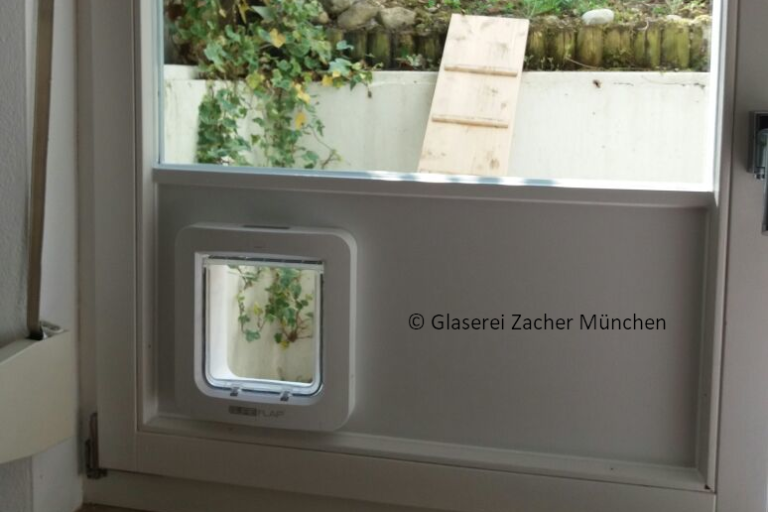 Glaserei Zacher Katzenklappe Fenster